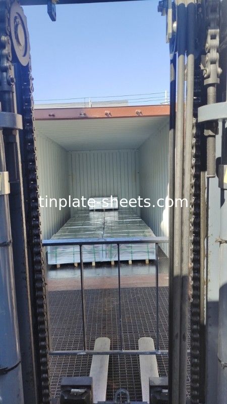 18. "Tina T4 laccata per soluzioni di imballaggio ad alte prestazioni e accattivanti